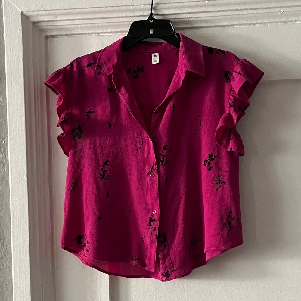 BP Floral Ruffle Sleeve Blouse in Fuchsia